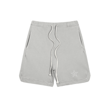 Charger l&#39;image dans la galerie, THE LIL WHITE STAR CLIPPED SWEATSHORT
